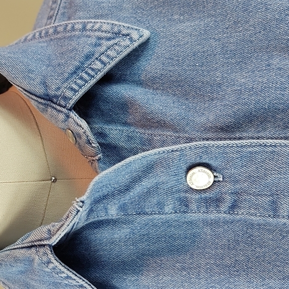 ANN Taylor Vintage Button Down Jean Shirt - Picture 2 of 5